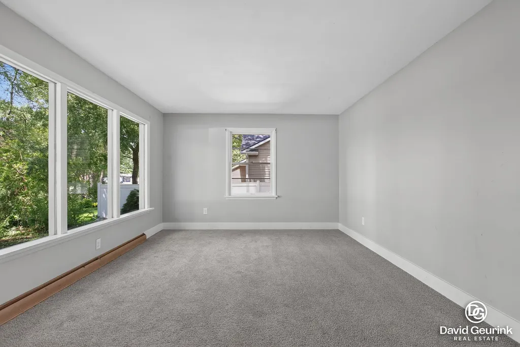 19 N Division Avenue Holland Charter Township MI 49424