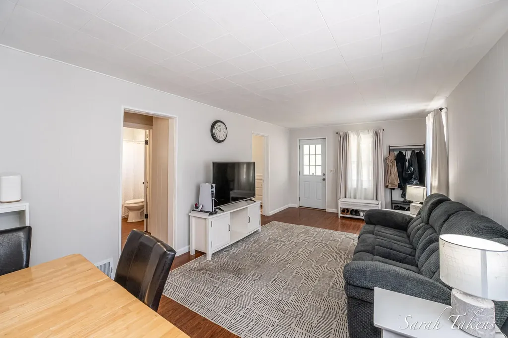 3445 Reiser Avenue SW Wyoming City MI 49548