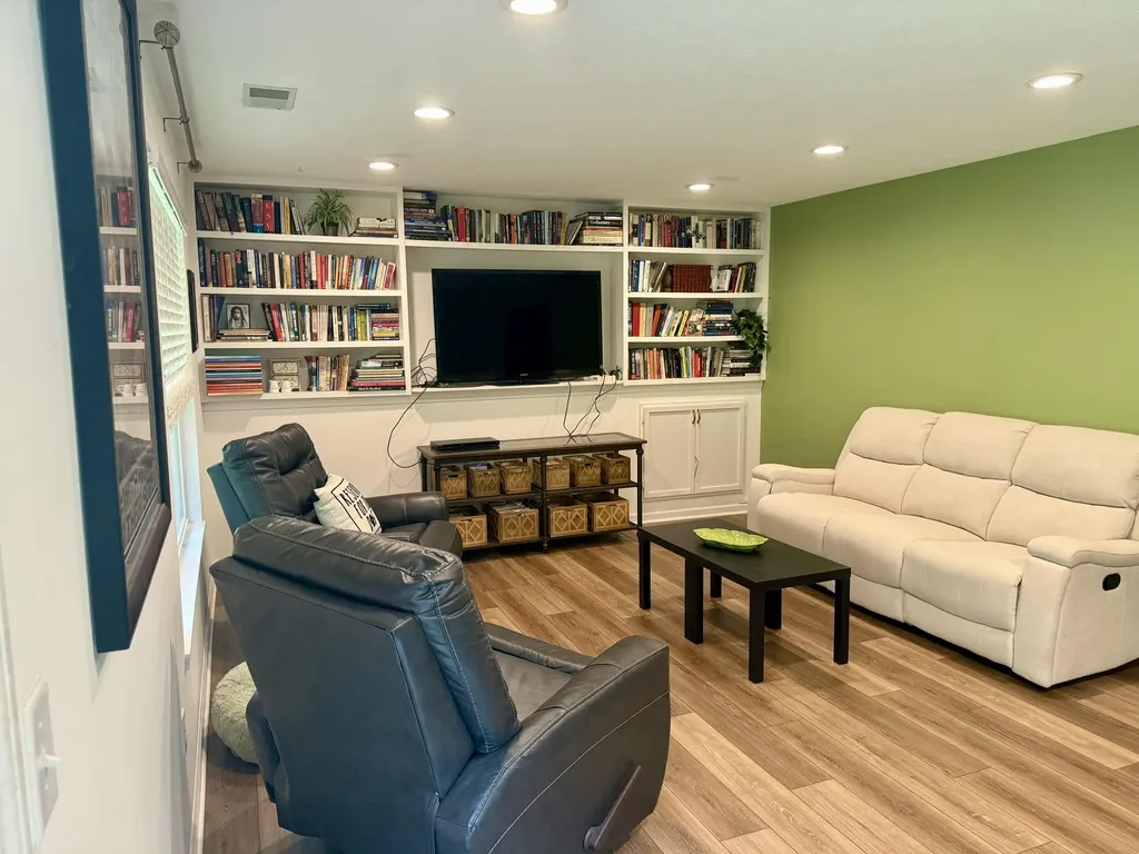 2034 Quail Cove Drive Oshtemo Charter Township MI 49009
