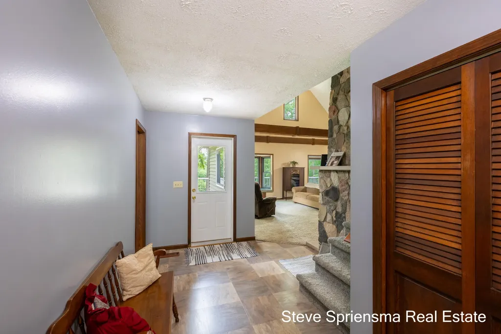 11774 84th Avenue Allendale Charter Township MI 49401