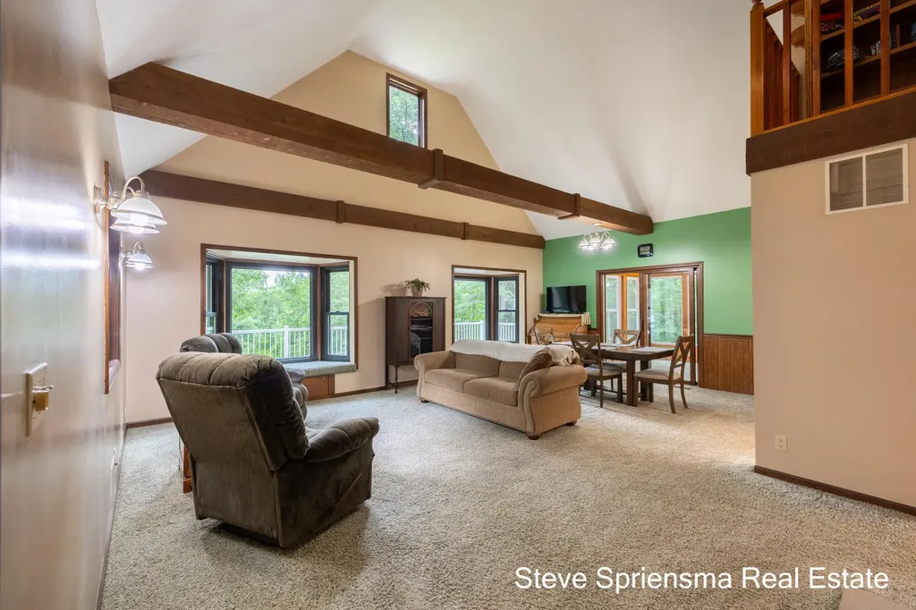 11774 84th Avenue Allendale Charter Township MI 49401