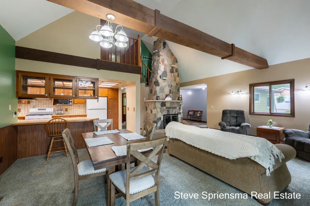 11774 84th Avenue Allendale Charter Township MI 49401