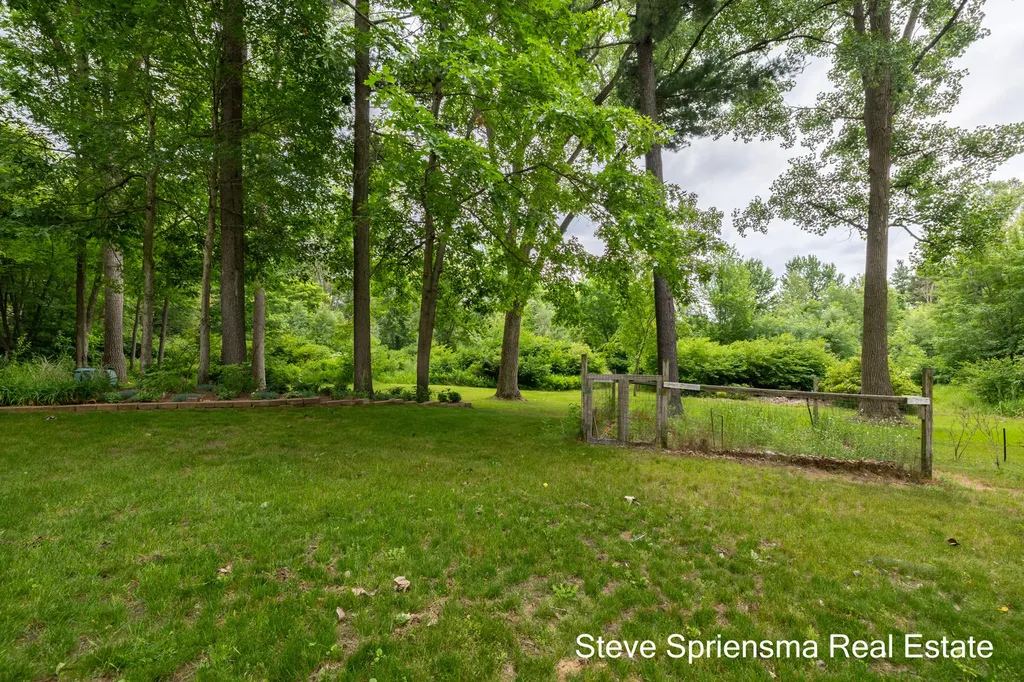 11774 84th Avenue Allendale Charter Township MI 49401