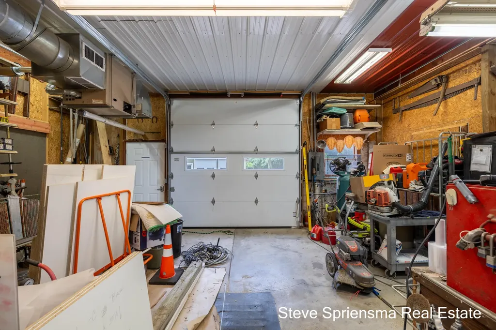 11774 84th Avenue Allendale Charter Township MI 49401