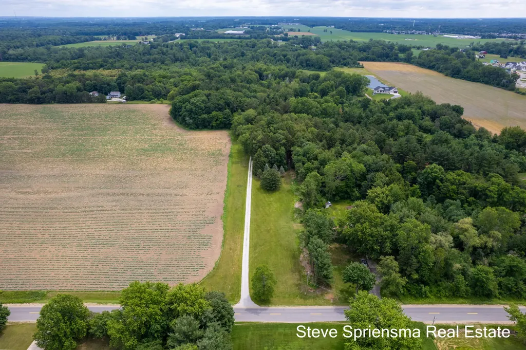 11774 84th Avenue Allendale Charter Township MI 49401