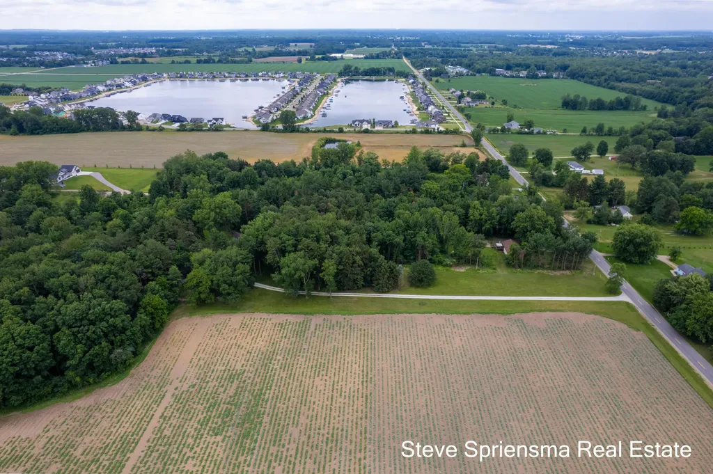 11774 84th Avenue Allendale Charter Township MI 49401