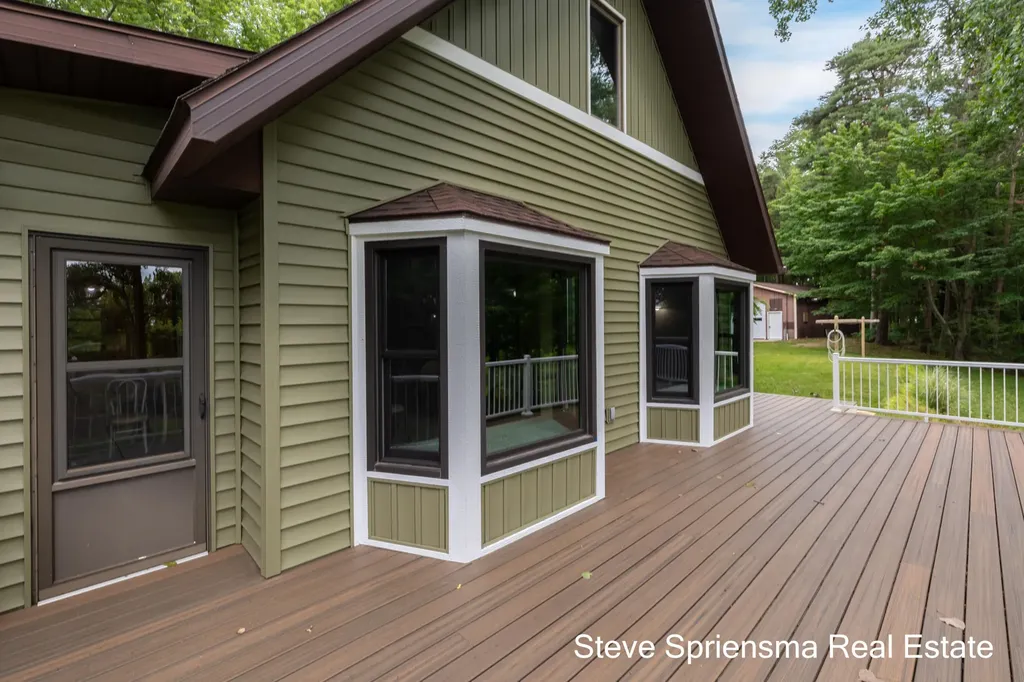 11774 84th Avenue Allendale Charter Township MI 49401