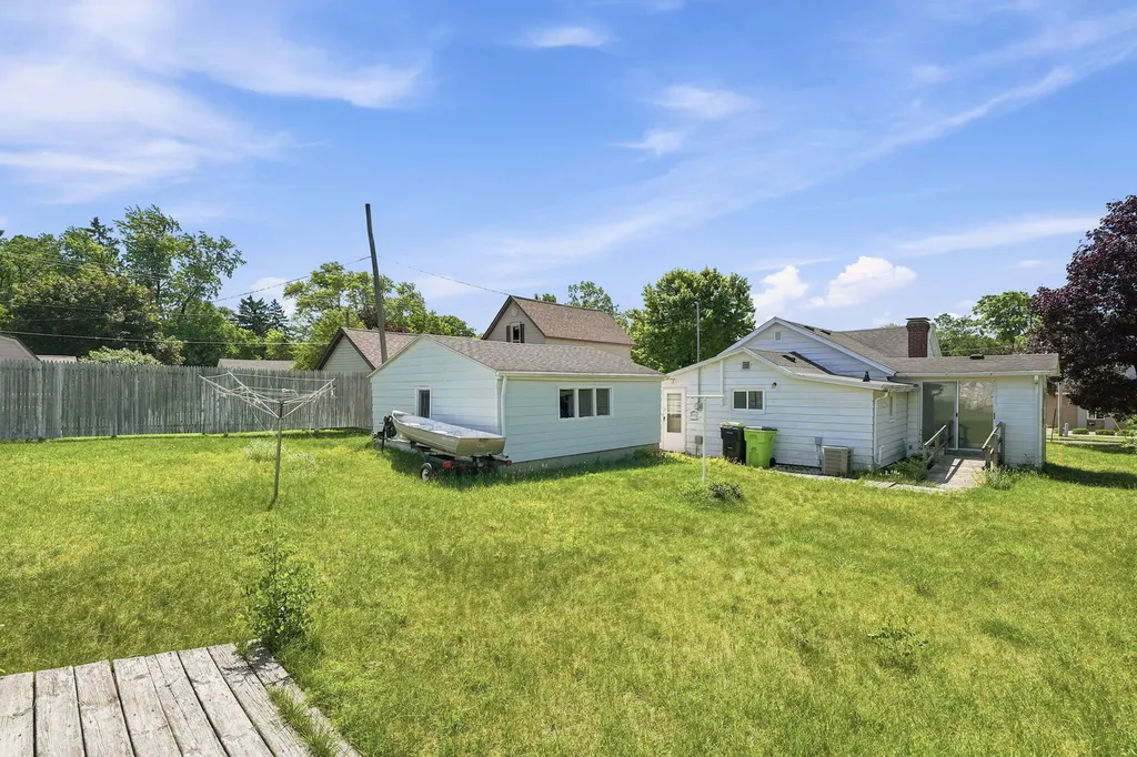 110 E Summit Street Greenville City MI 48838