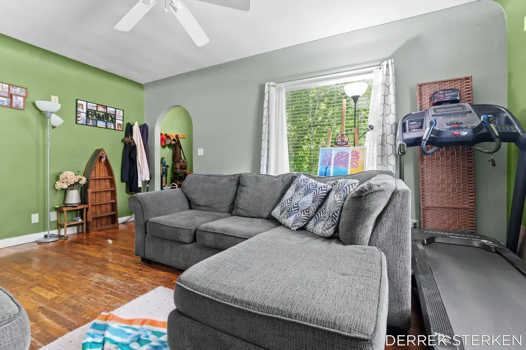 205 N Franklin Street Holland Charter Township MI 49464