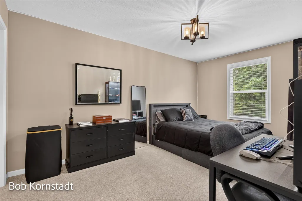 8059 Buttrick Ridge Trail SE Caledonia Township MI 49302