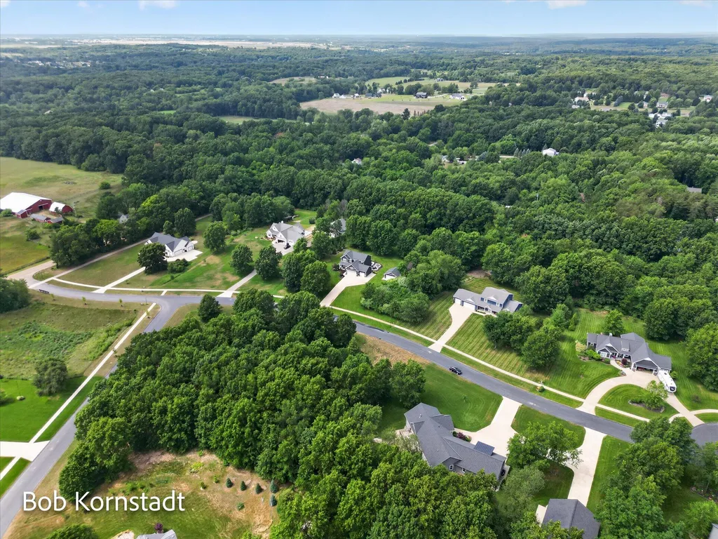 8059 Buttrick Ridge Trail SE Caledonia Township MI 49302