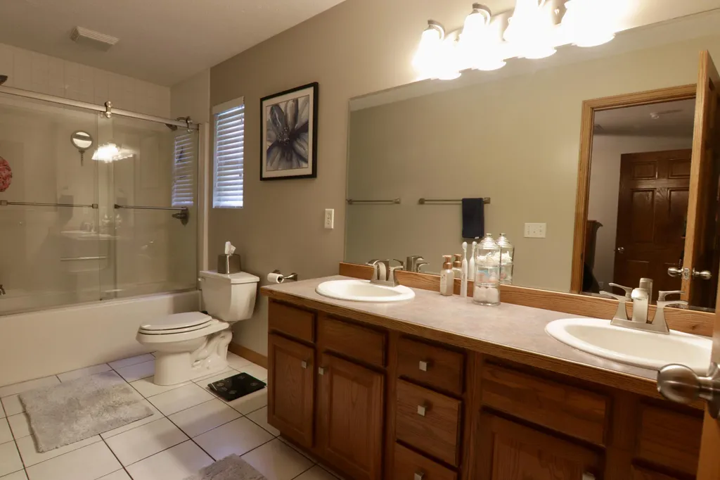 6829 Wintergreen Drive Fruitport Charter Township MI 49415