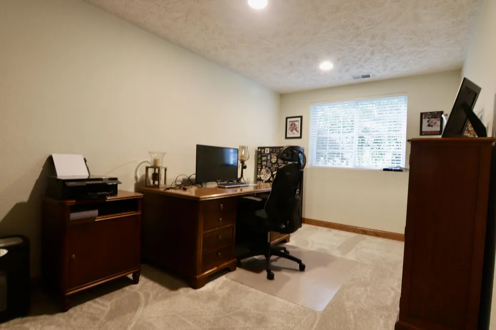 6829 Wintergreen Drive Fruitport Charter Township MI 49415