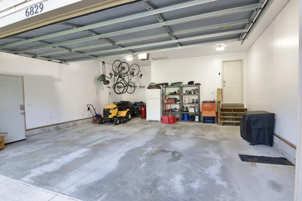 6829 Wintergreen Drive Fruitport Charter Township MI 49415