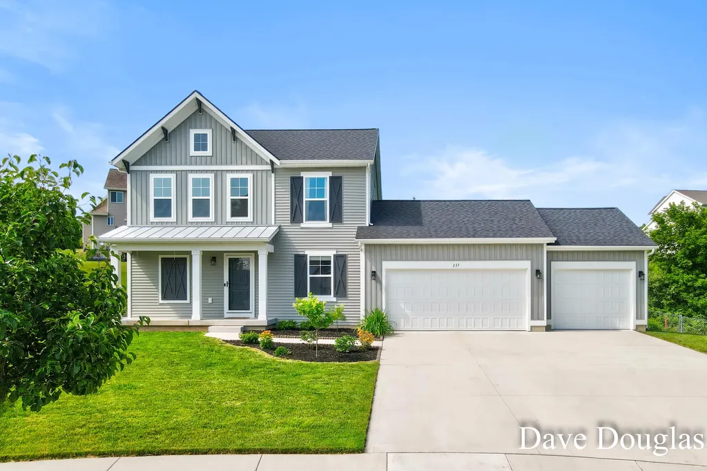 237 Young Court Rockford City MI 49341