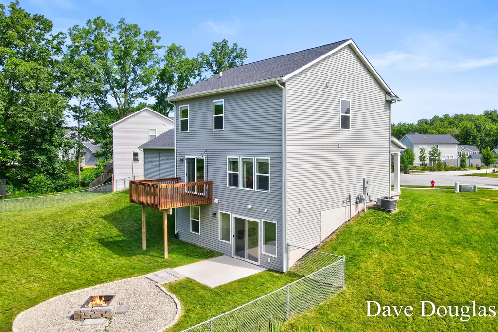 237 Young Court Rockford City MI 49341