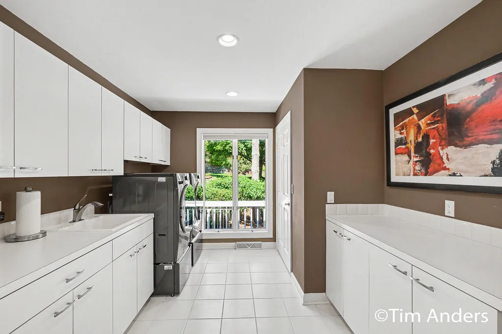 3433 Meadowood Trail Drive SE Cascade Charter Township MI 49546