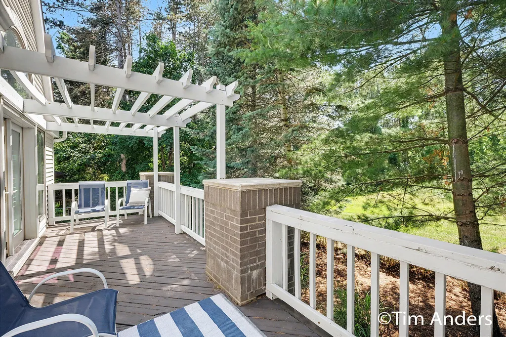 3433 Meadowood Trail Drive SE Cascade Charter Township MI 49546