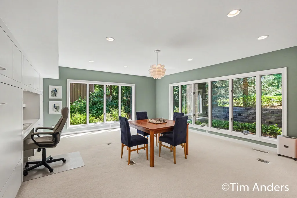 3433 Meadowood Trail Drive SE Cascade Charter Township MI 49546