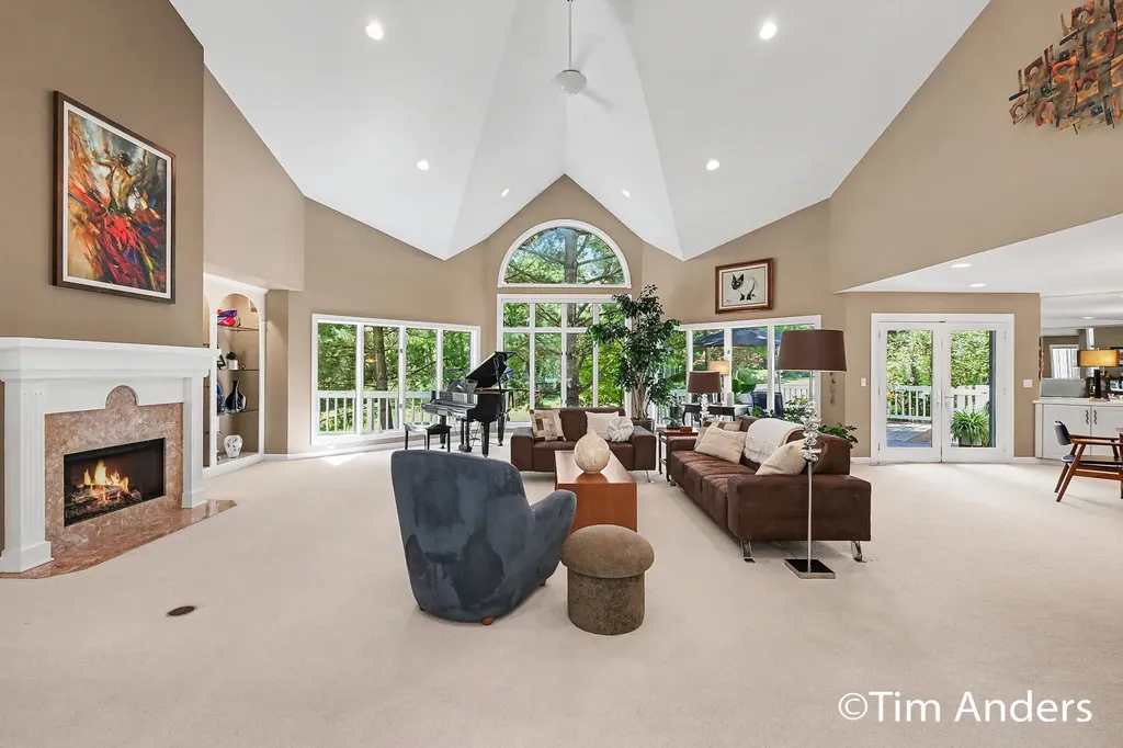 3433 Meadowood Trail Drive SE Cascade Charter Township MI 49546