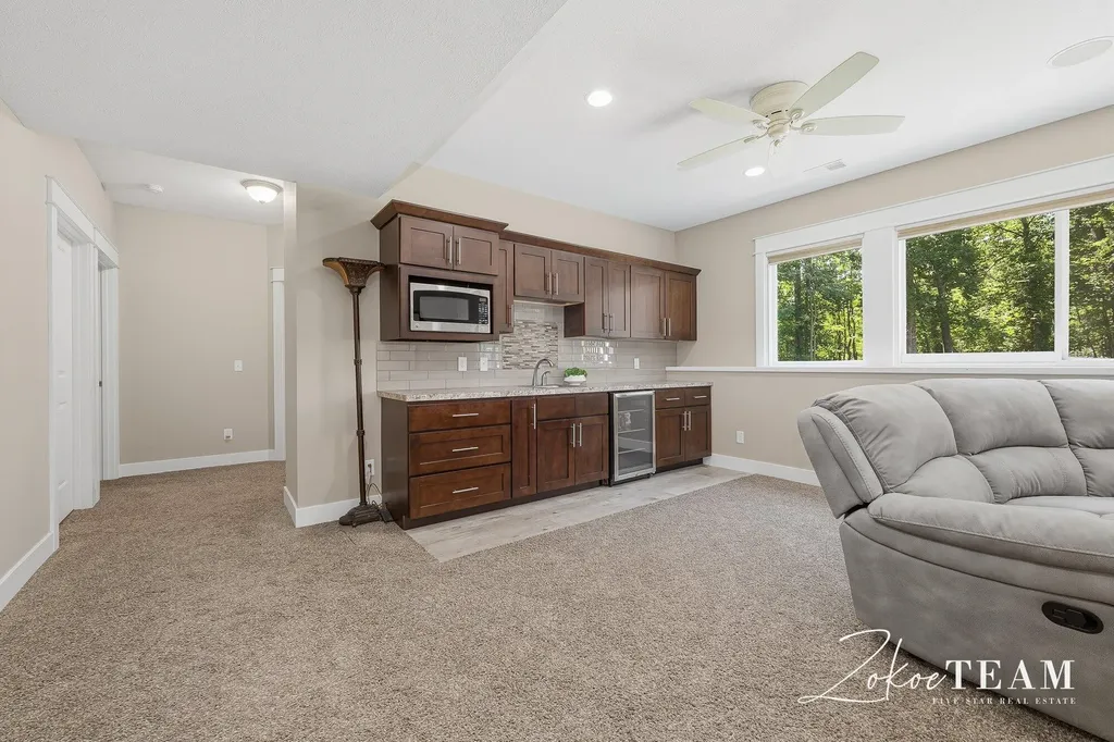 143 Maynard Avenue SW Walker City MI 49534