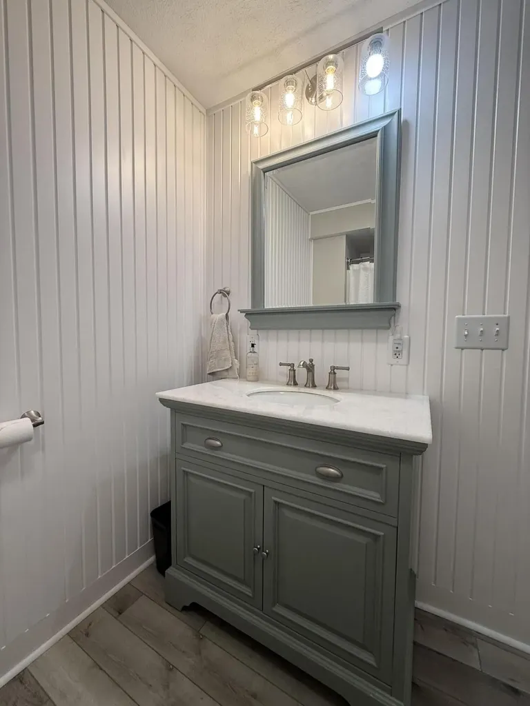 10709 William Court Eureka Township MI 48838
