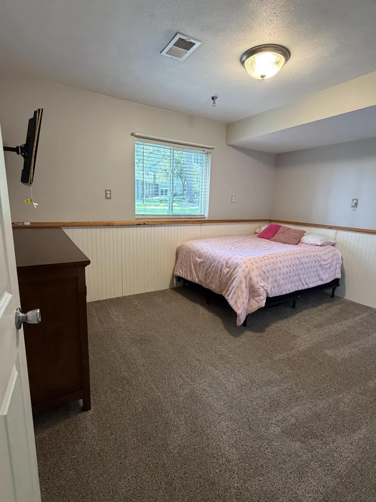 10709 William Court Eureka Township MI 48838
