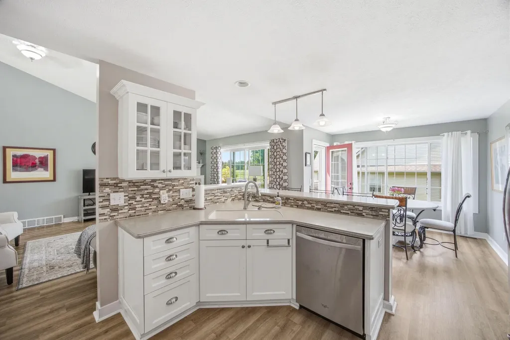 7737 Carriage Lane Morton Township MI 49346