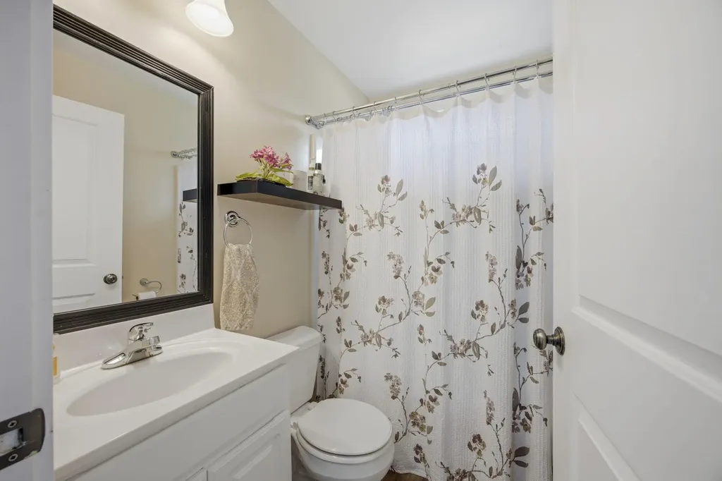 7737 Carriage Lane Morton Township MI 49346