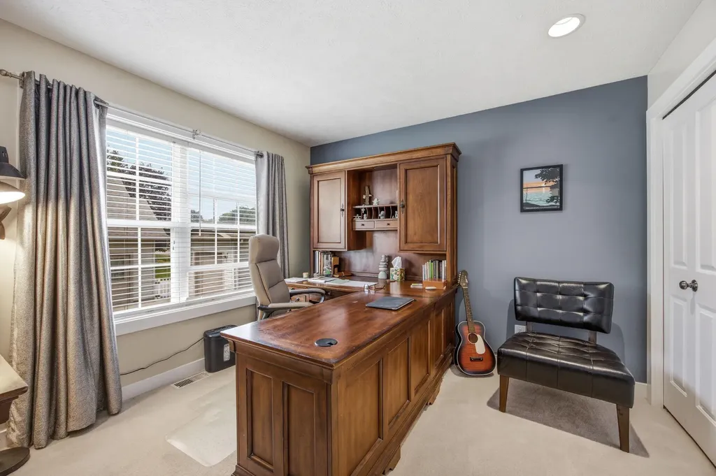7737 Carriage Lane Morton Township MI 49346