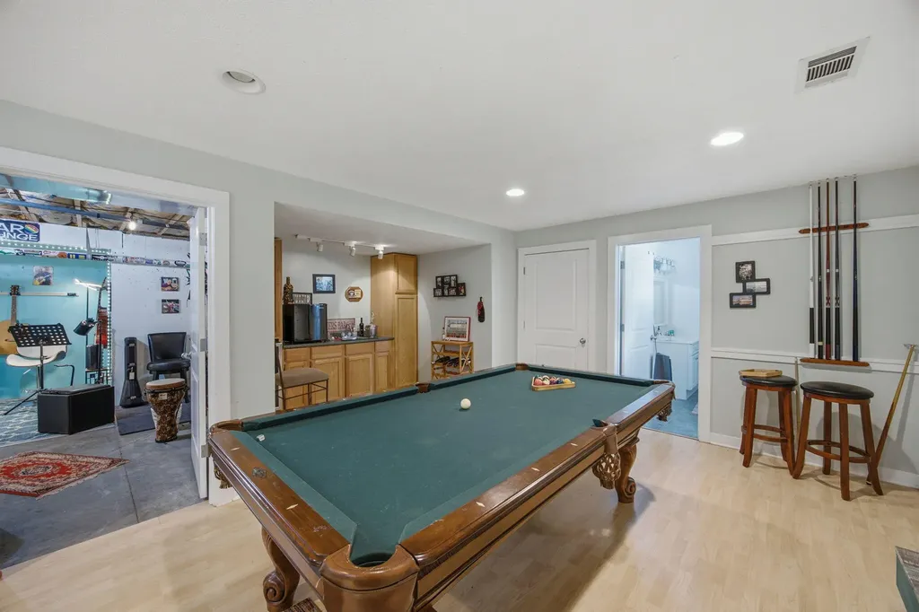 7737 Carriage Lane Morton Township MI 49346