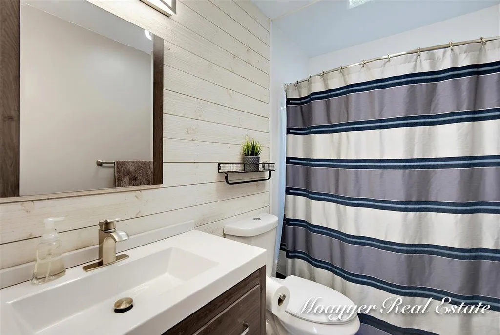 4136 Oriole Avenue SW Wyoming City MI 49509
