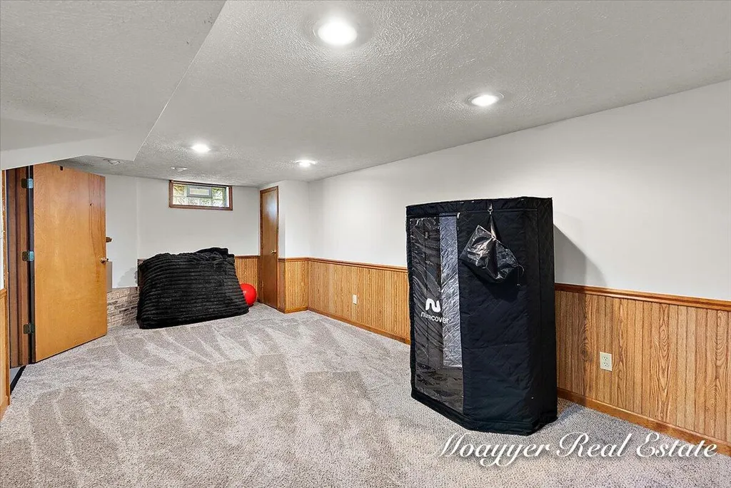 4136 Oriole Avenue SW Wyoming City MI 49509
