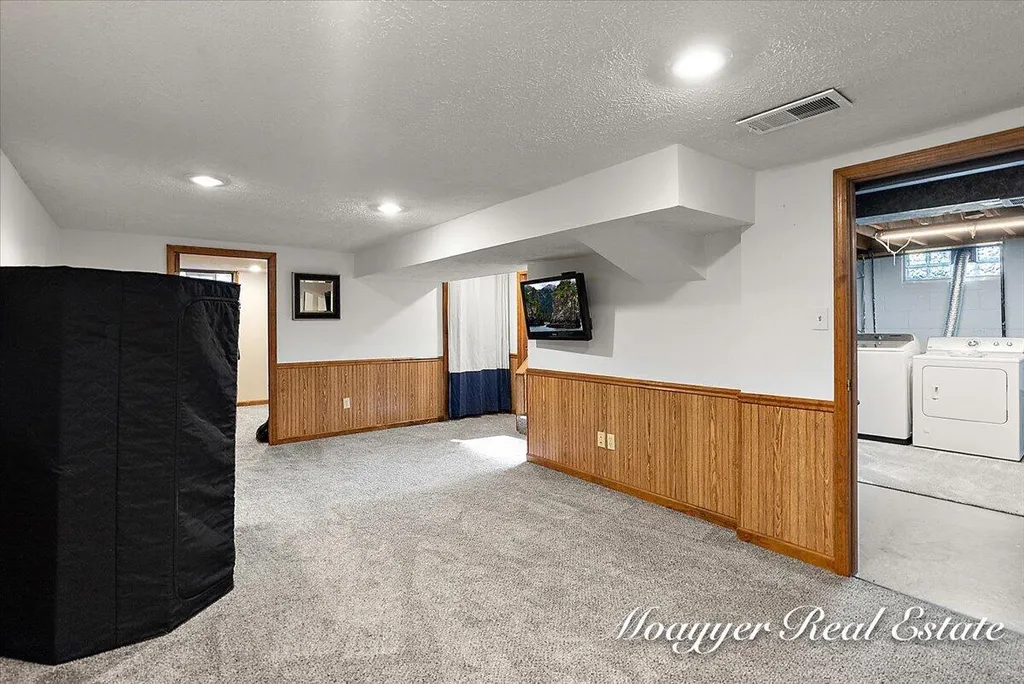 4136 Oriole Avenue SW Wyoming City MI 49509