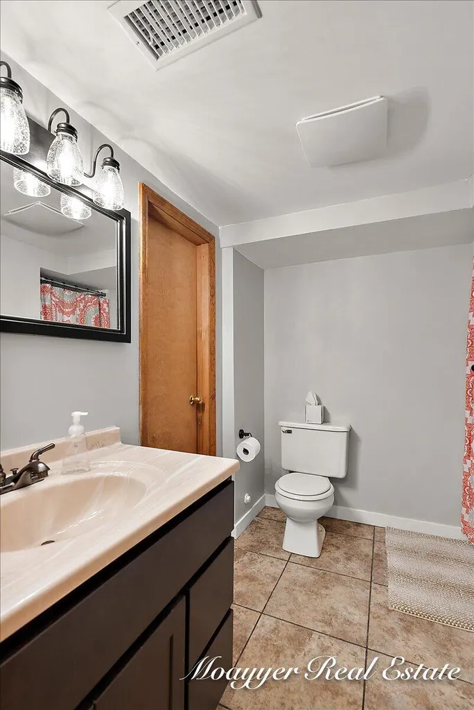4136 Oriole Avenue SW Wyoming City MI 49509