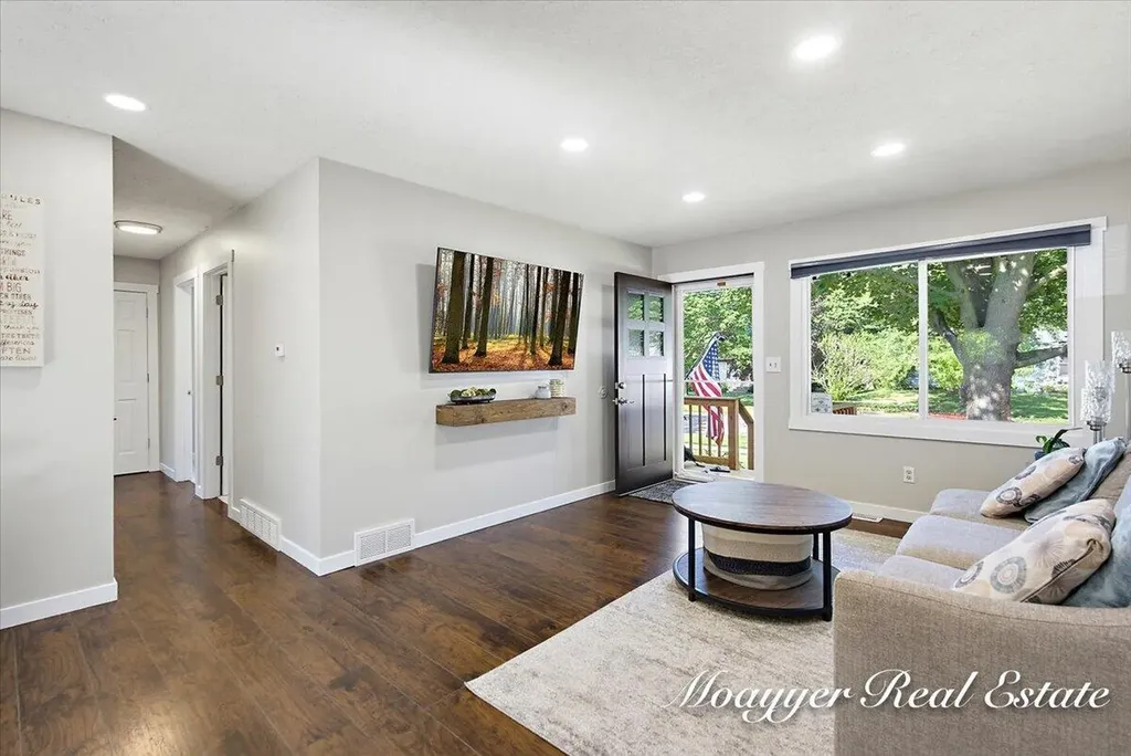 4136 Oriole Avenue SW Wyoming City MI 49509