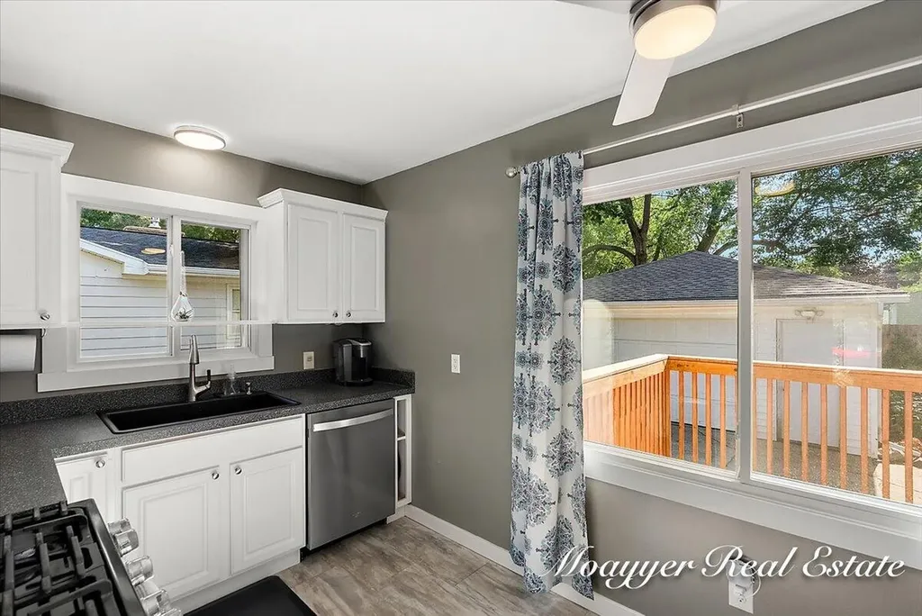 4136 Oriole Avenue SW Wyoming City MI 49509