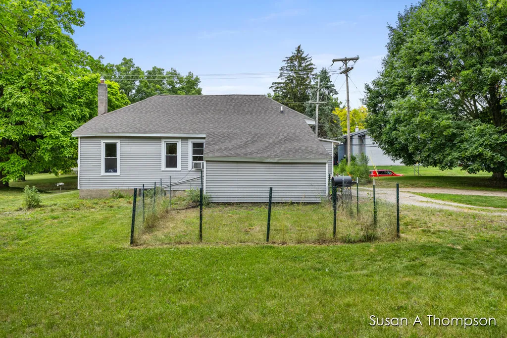 609 E Washington Street Greenville City MI 48838