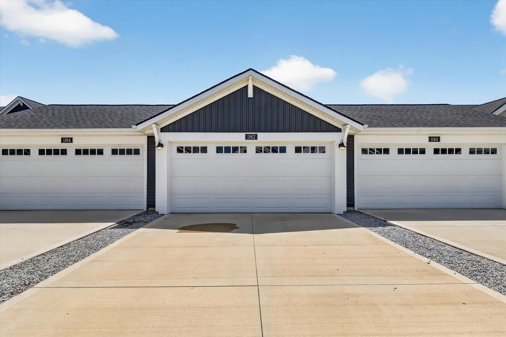 1162 Stagecoach Drive SE Gaines Charter Township MI 49315