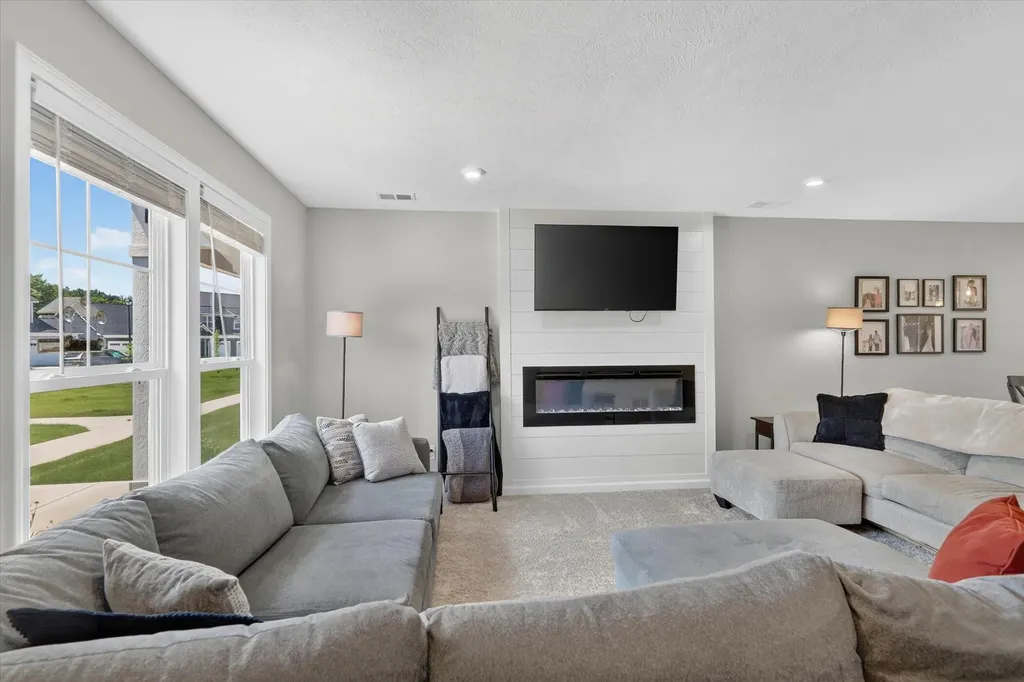 1162 Stagecoach Drive SE Gaines Charter Township MI 49315