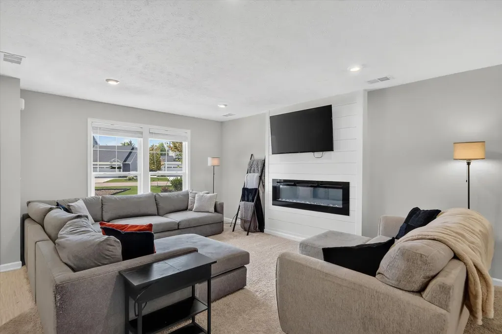 1162 Stagecoach Drive SE Gaines Charter Township MI 49315