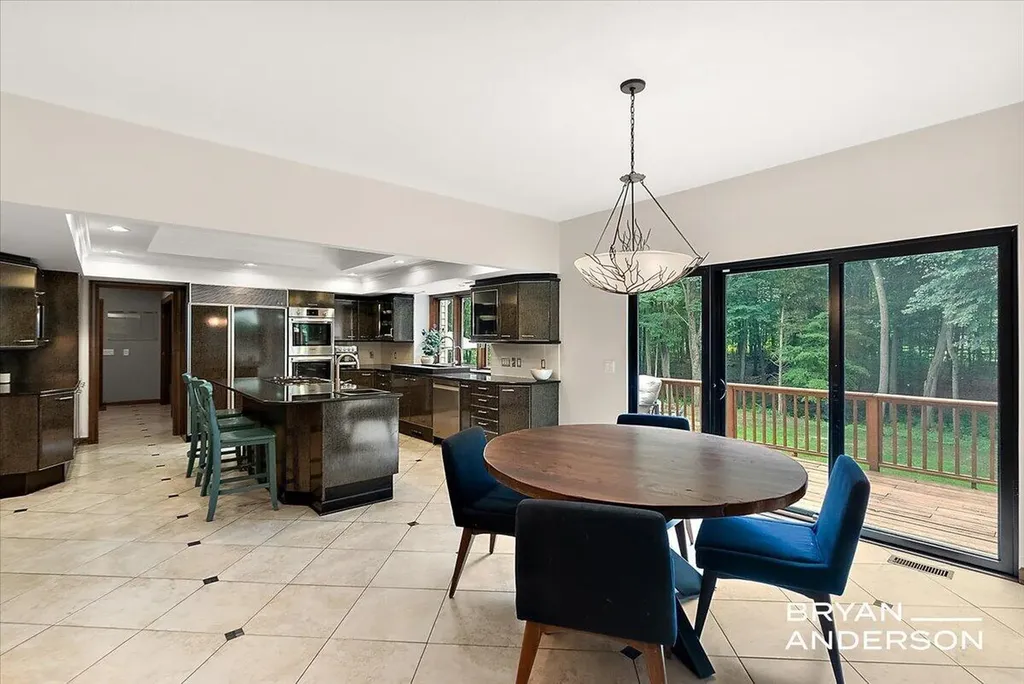 3324 Whitburn Court SE Cascade Charter Township MI 49301