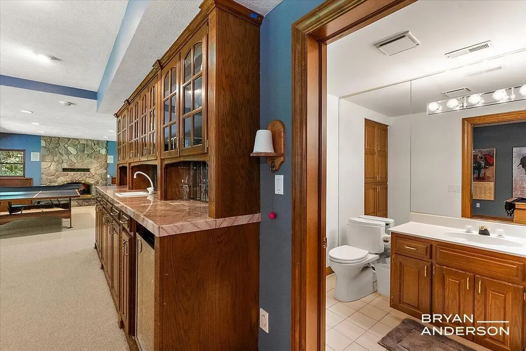 3324 Whitburn Court SE Cascade Charter Township MI 49301