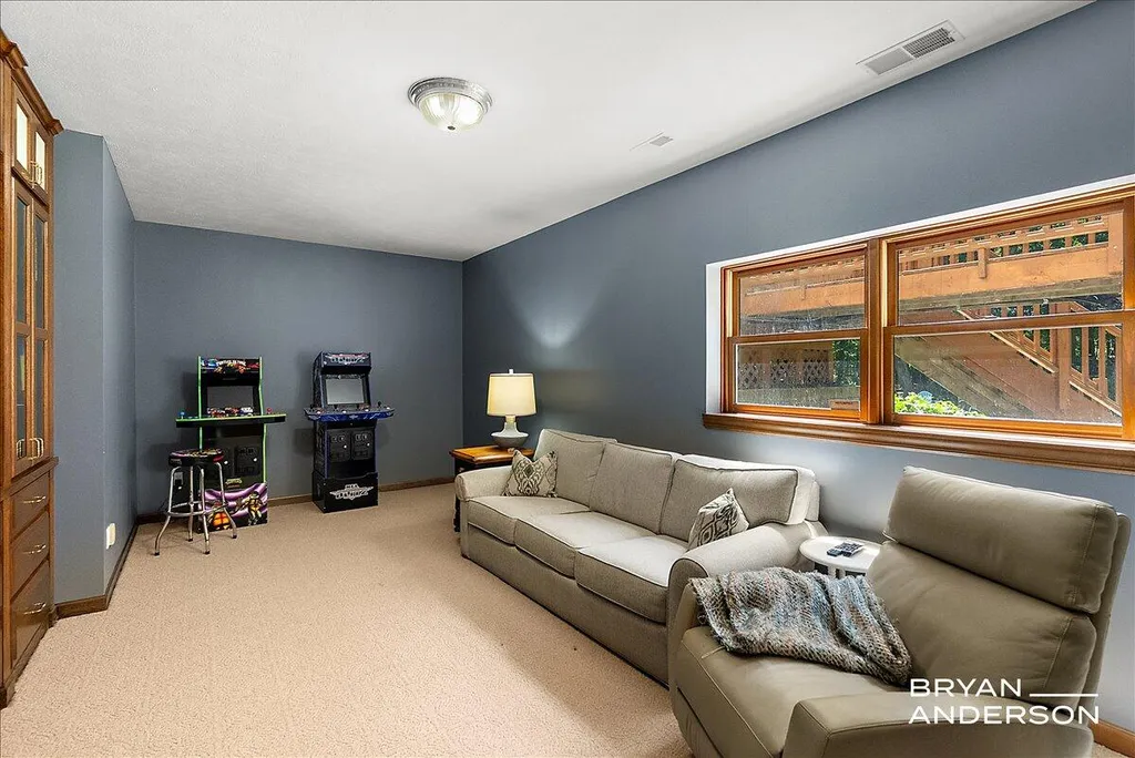 3324 Whitburn Court SE Cascade Charter Township MI 49301