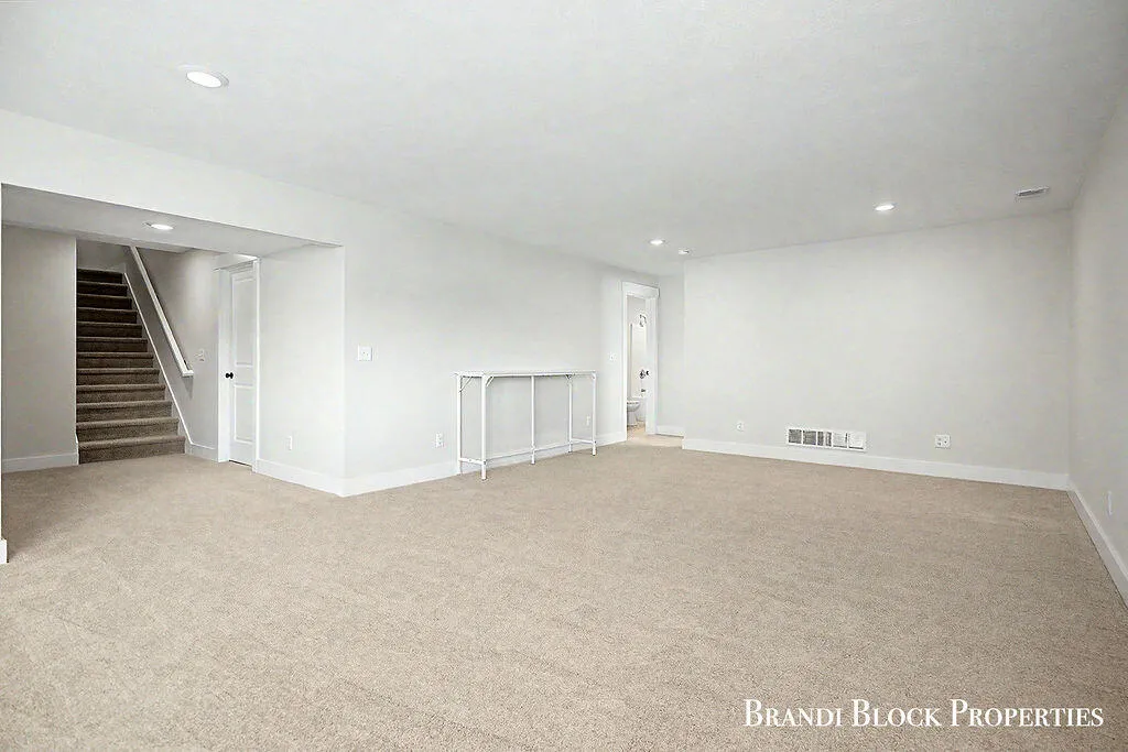 3758 Waterton Drive Jamestown Charter Township MI 49418