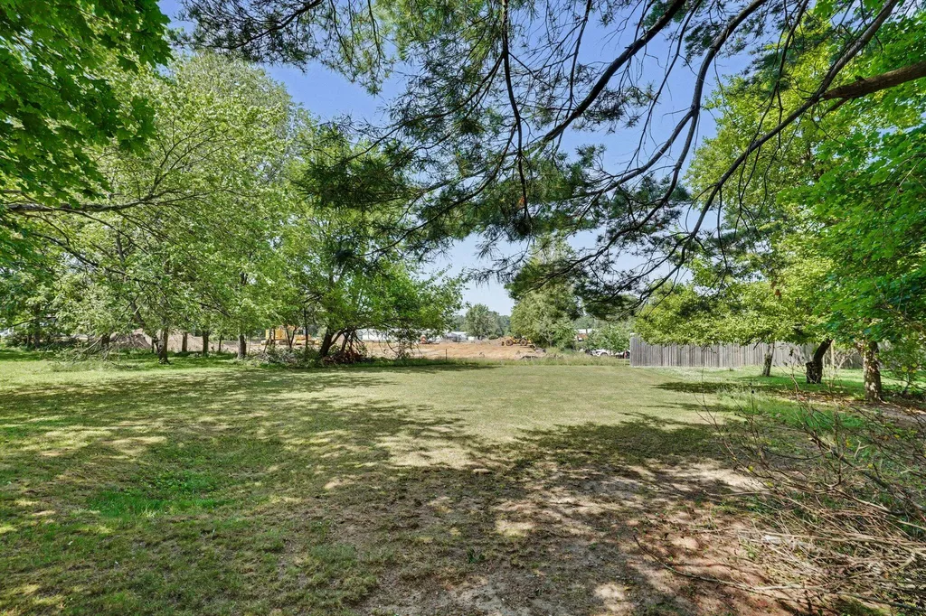 1803 Pleasant Drive Portage City MI 49002