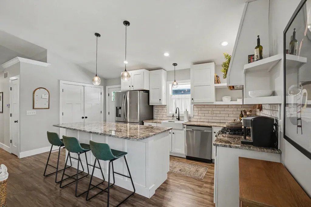 1803 Pleasant Drive Portage City MI 49002