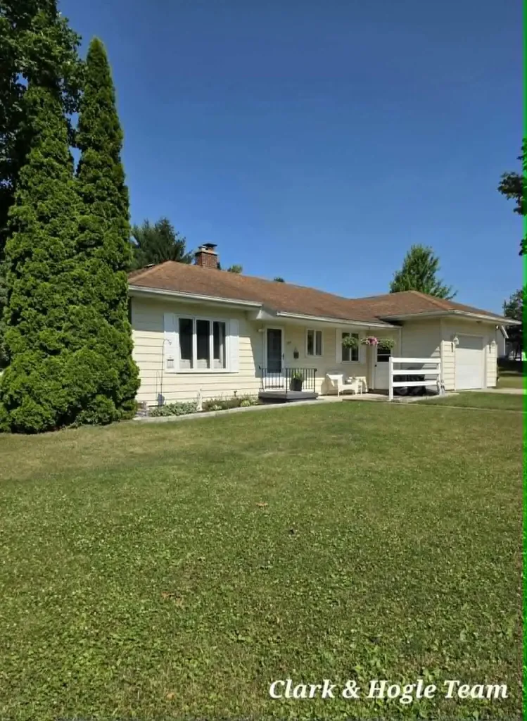 245 S Higham Street Unknown City MI 48873