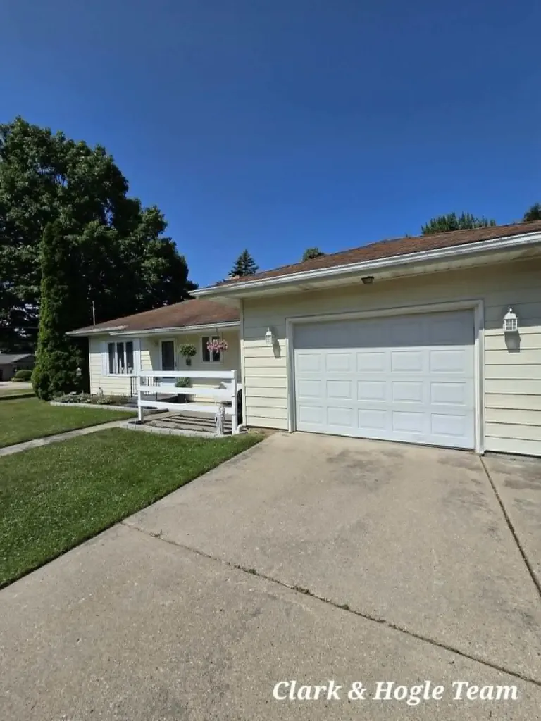 245 S Higham Street Unknown City MI 48873