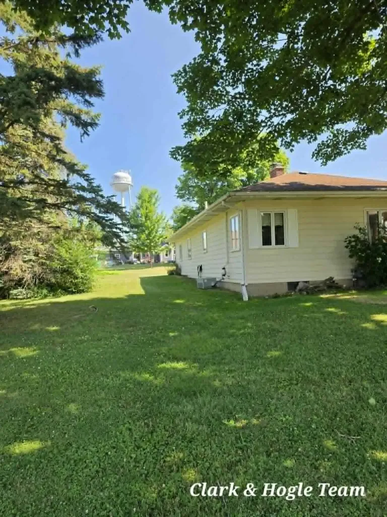 245 S Higham Street Unknown City MI 48873